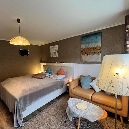Marburg Apartment Pfiffige Luisa In Ruhiger Waldrandlage Mit Balkon Und Wintergarten Zewnętrze zdjęcie