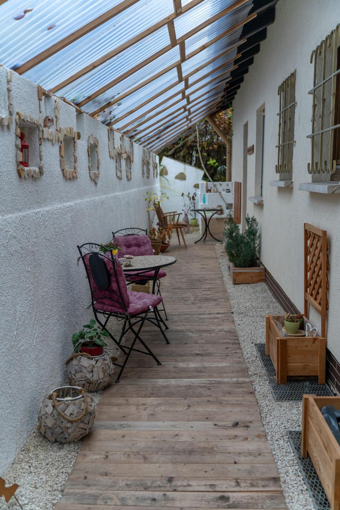 Marburg Apartment Pfiffige Luisa In Ruhiger Waldrandlage Mit Balkon Und Wintergarten Zewnętrze zdjęcie