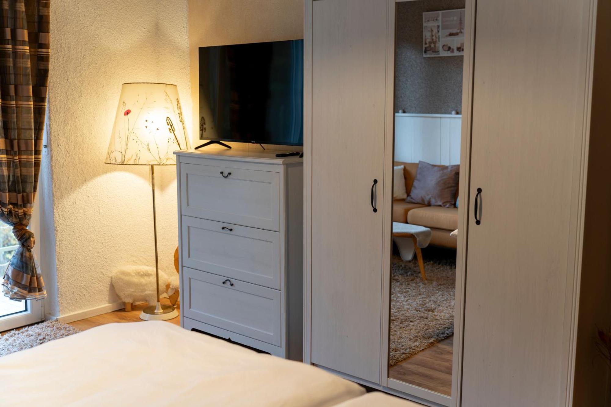 Marburg Apartment Pfiffige Luisa In Ruhiger Waldrandlage Mit Balkon Und Wintergarten Zewnętrze zdjęcie